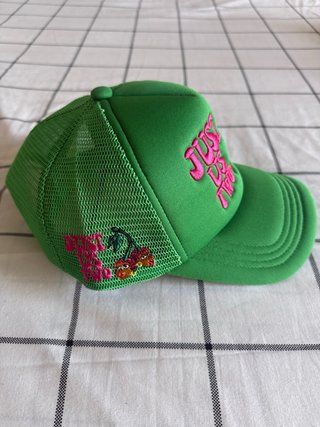 Gorra Trucker Verde Just Us Two