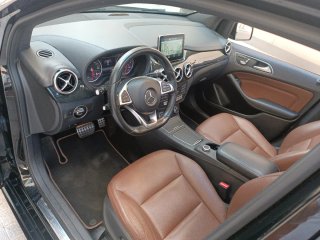 Mercedes B200 136cv AMG LINE Techo Panorámico