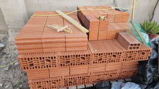 50 bloques Termoarcilla 14 + 20 ladrillos muro 10