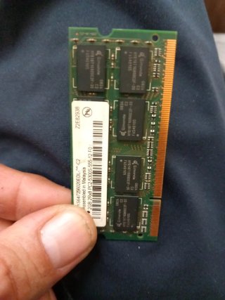 Módulo RAM Qimonda 2GB DDR Portátil PC2-5300