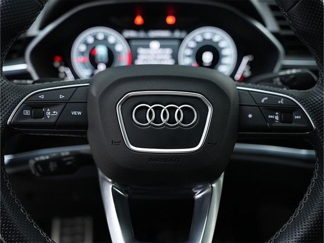 Audi Q3 1.5 TFSI 150CV 35 Black Line Edition Stronic