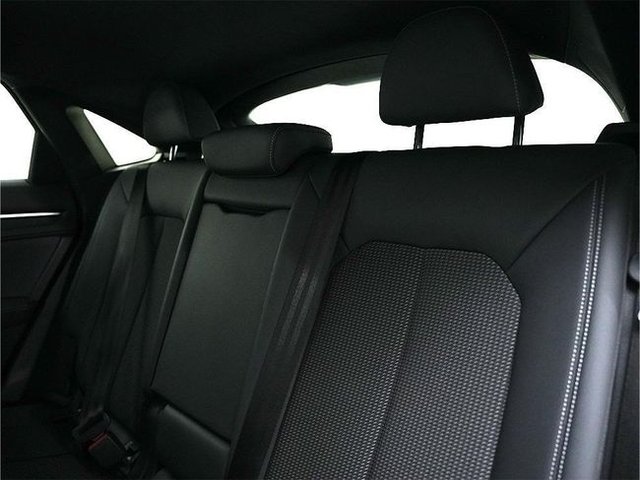 Audi Q3 1.5 TFSI 150CV 35 Black Line Edition Stronic