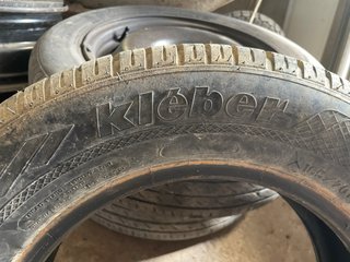 Neumáticos remolque y neumáticos coche