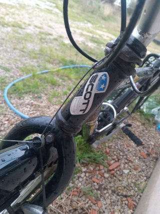 Bicicleta Scott Apache Negra