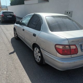 Nissan Almera 2000