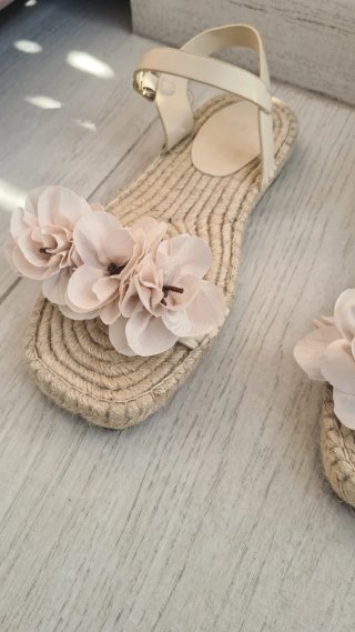Sandalias Yute Flores