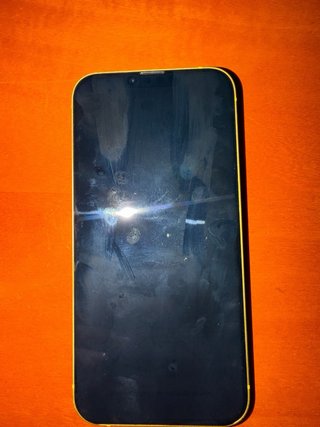 iPhone 14 Plus Amarillo