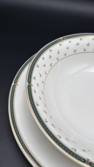 Piatto e Insalatiera New Bone China