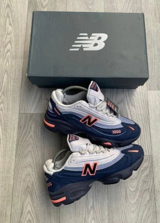 New Balance 1000 Beige y Rosa