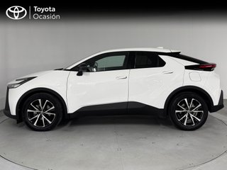 Toyota C-HR Advance Hybrid 140