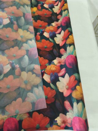 Tela forro estampado floral