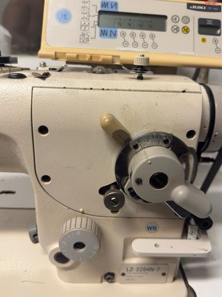 Máquina de coser Juki Zigzag 2 y 3 puntadas