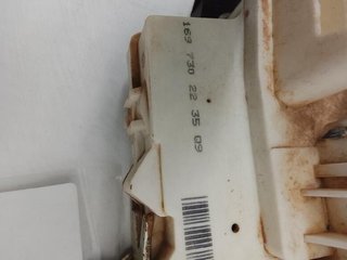 Cerradura a1647330614 mercedes-benz clase m 2496