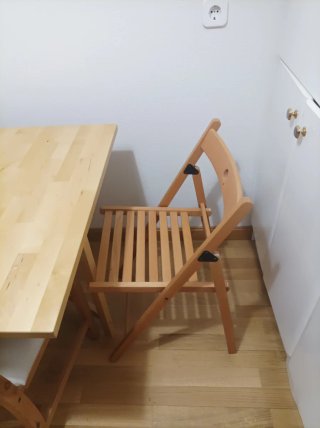 Mesa extensible madera con 4 sillas