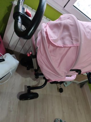 Triciclo infantil rosa de paseo