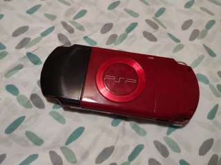 PSP 2000 Sony Roja (arreglar o repuesto)