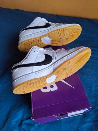 Nike SB Dunk Low Pro Blancas