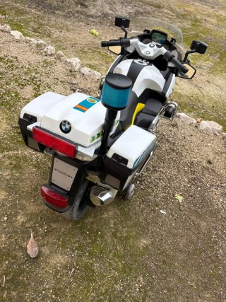 Moto BMW Guardia Civil Infantil Eléctrica