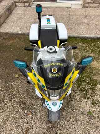 Moto BMW Guardia Civil Infantil Eléctrica