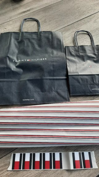 2 Sacchetti Regalo Tommy Hilfiger + Adesivi +carta