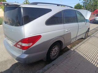 SsangYong Rodius 2.7 XDi — Vendo para despiece o p