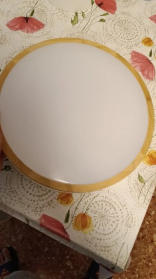 Plafón LED acabado simulación madera y blanco