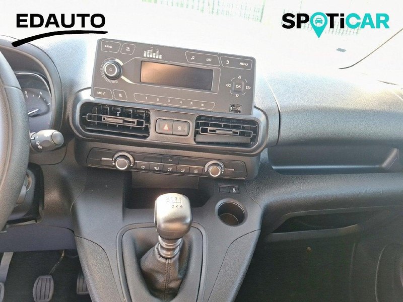 Citroën Berlingo 2022, foto 13