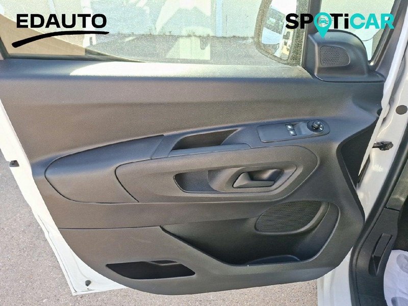 Citroën Berlingo 2022, foto 15