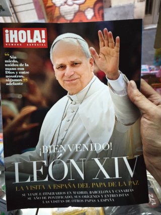 Revista HOLA ESPECIAL LEON XIV. NUEVA