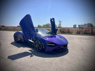 McLaren 650S 2022