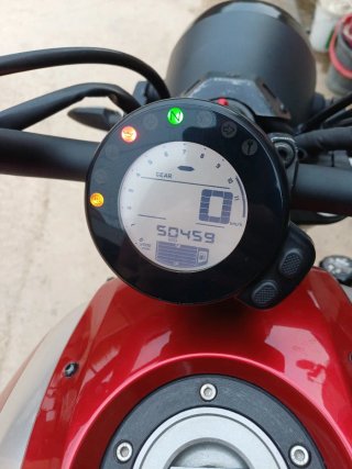 Yamaha XSR700 2018 Roja/Plata