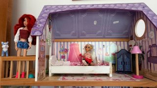 Casa de Muñecas con Muebles