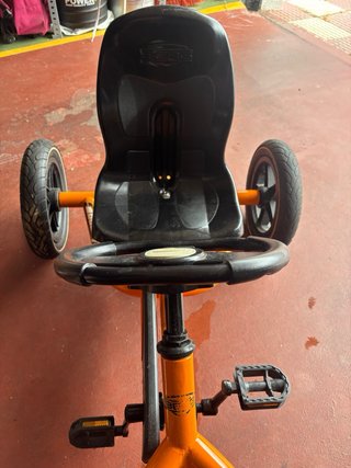 Kart a pedales Berg (dos tamaños)