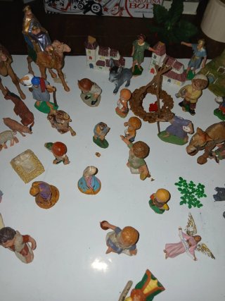 Antiguo Belén de figuras