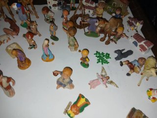 Antiguo Belén de figuras