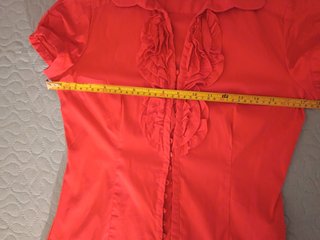 Total Look Zara Camicia Corallo e Pantaloni Florea