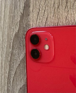 iPhone 12 Rojo