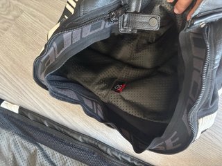 Mono Dainese Avro Talla 50 Dos piezas