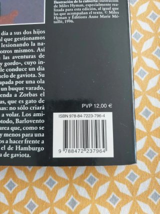 Historia de una gaviota y del gato que le ensen...