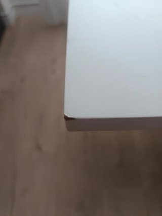 Mesa plegable blanca