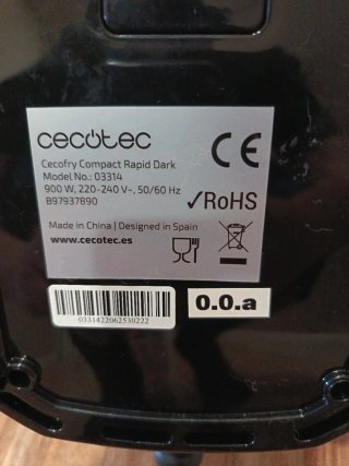 Freidora de aire Cecotec sin usar
