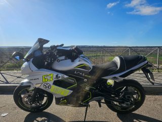 Kawasaki ER-6F ABS 2010 Blanca y Verde
