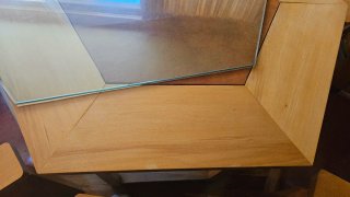 Mesa con sillones de haya maciza y cuero