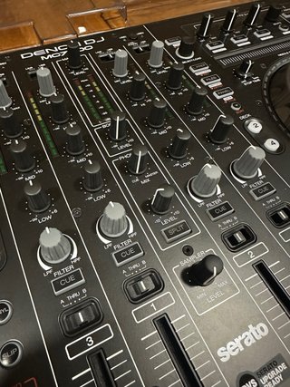 Denon DJ MC7000 + UDG + Decksaver