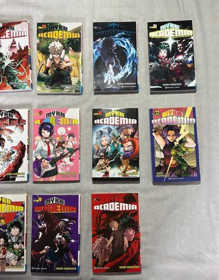 Lote 32 tomos “My Hero Academy” en español - Manga