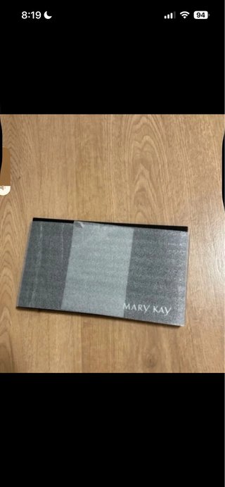 Paleta Mary Kay Negra y Rosa