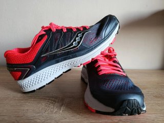 Zapatillas running Saucony Omni 16