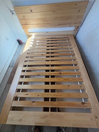 Cama Ikea 140cm con cajones