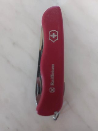 Coltellino Victorinox Raiffeisen rosso