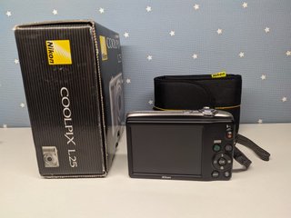 Cámara Nikon Coolpix L25 + Tarjeta SD 4GB Completa